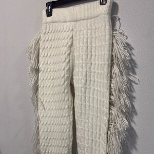 Chic Fringe Pants/ Crop Top Knit Two Piece Set in Cream
